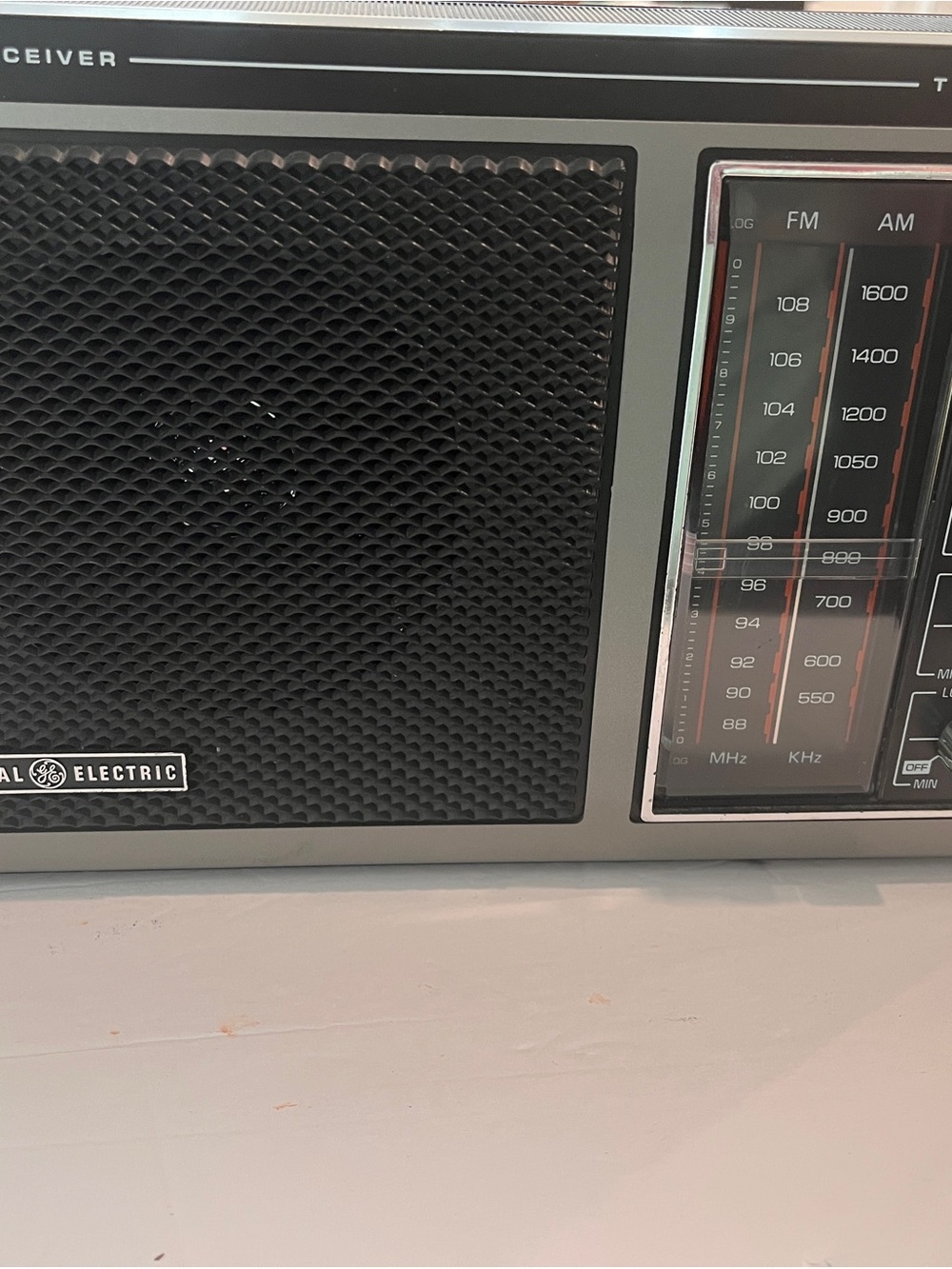 Vintage General Electric AM/FM Two Way Power Radio Tested